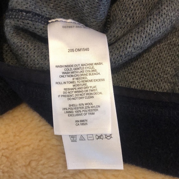 Mountain Hardware pull on fleece top p2880 - Picture 7 of 8